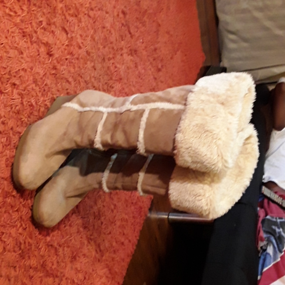 Female boots